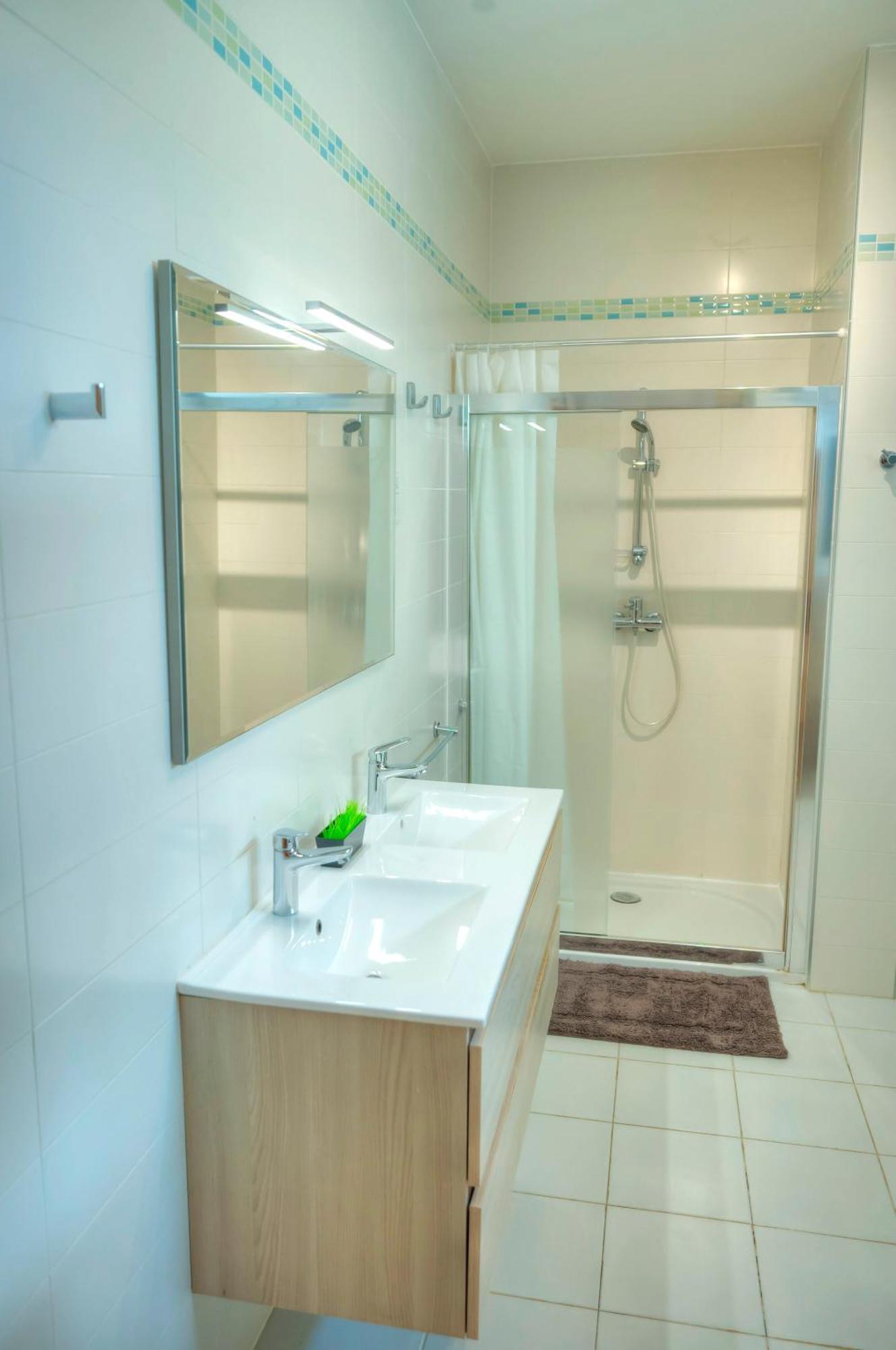 Seaview Terrace, 2bedrooms, Communal Pool Cogo1-1 * Sliema