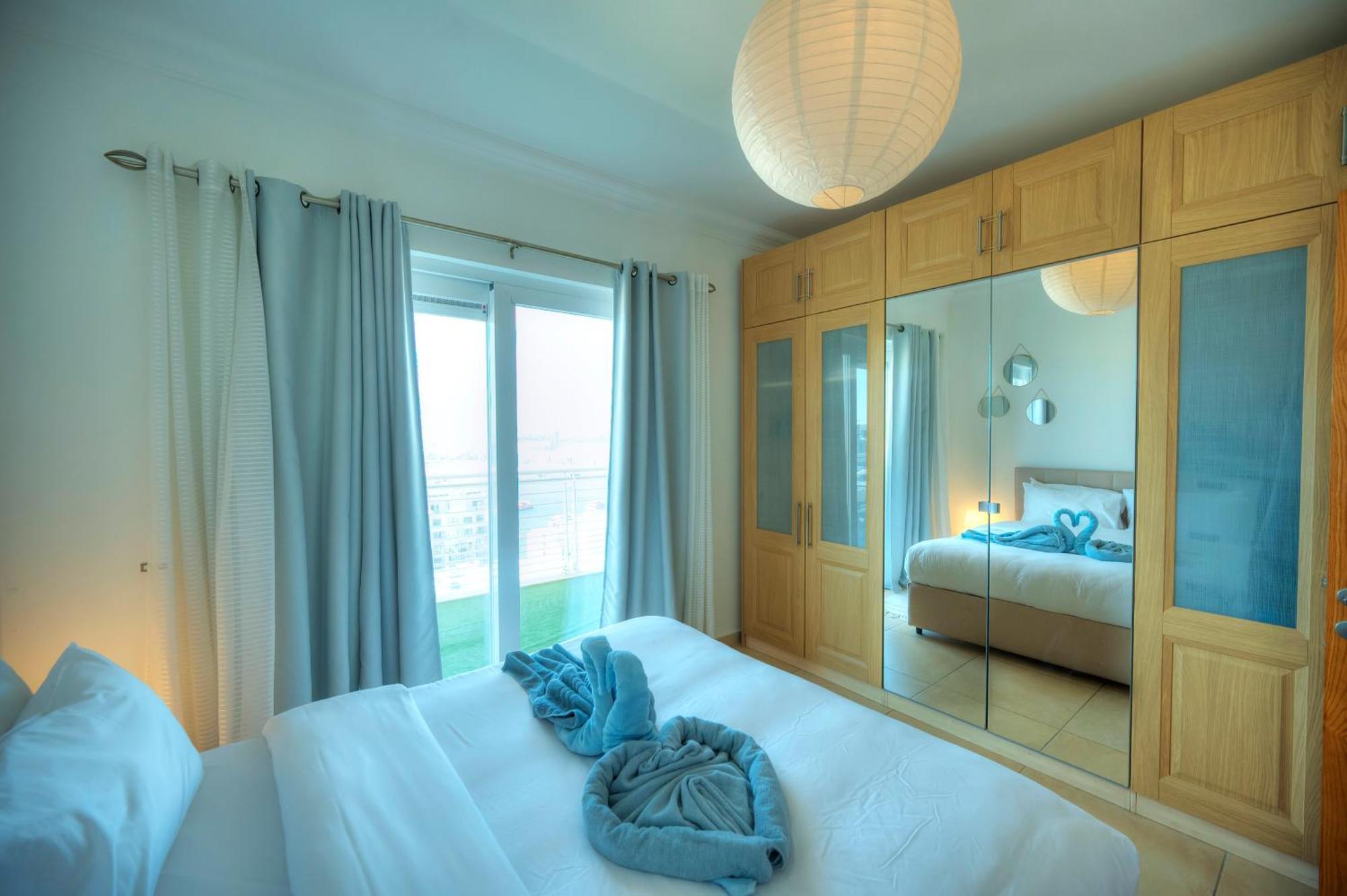 Seaview Terrace, 2bedrooms, Communal Pool Cogo1-1 Sliema