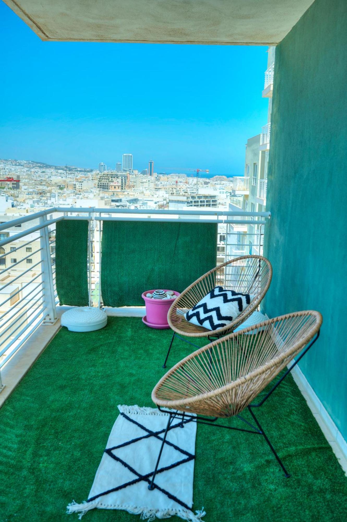 Seaview Terrace, 2bedrooms, Communal Pool Cogo1-1 Apartment Sliema
